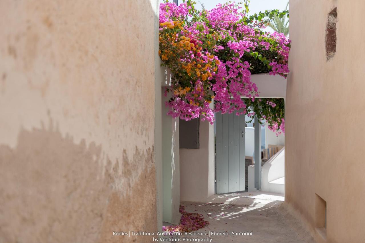 Rodies Traditional House Emporio  Bagian luar foto